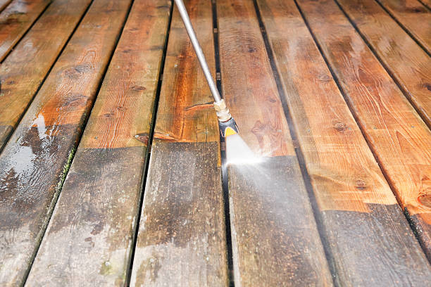Best Garage Pressure Washing  in Merrionette Park, IL